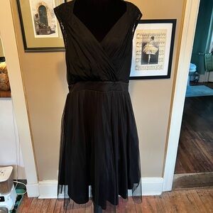 Black Lace & Tulle Coctail Dress